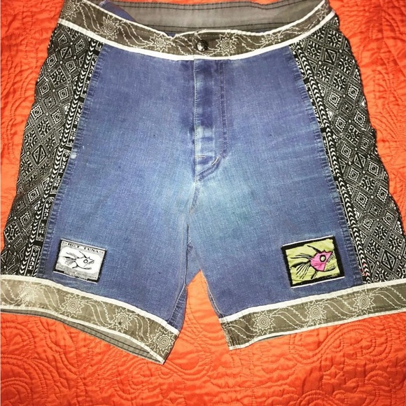 Epic VINTAGE 1980s Surf Wear Hot Tuna Australia walk shorts INXS $100 RARE! - Picture 3 of 4